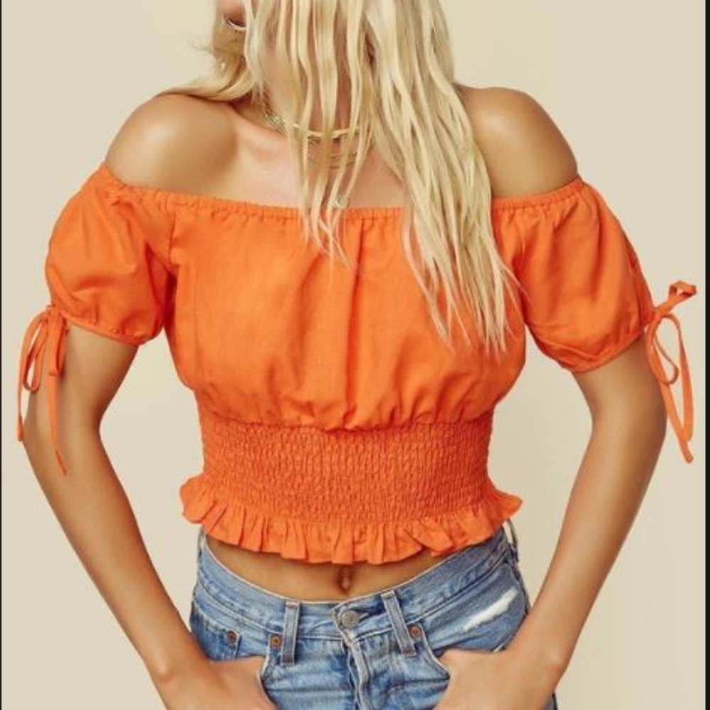 NWT Lost + Wander Papaya Crop Top- Size Small